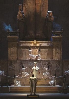Giuseppe Verdi: Aida - Metropolitan Opera 2018/19 Giuseppe Verdi: Aida - Metropolitan Opera 2018/19