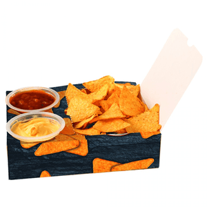 Nachos mit Käse-Dip